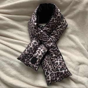 DKNY puffer scarf